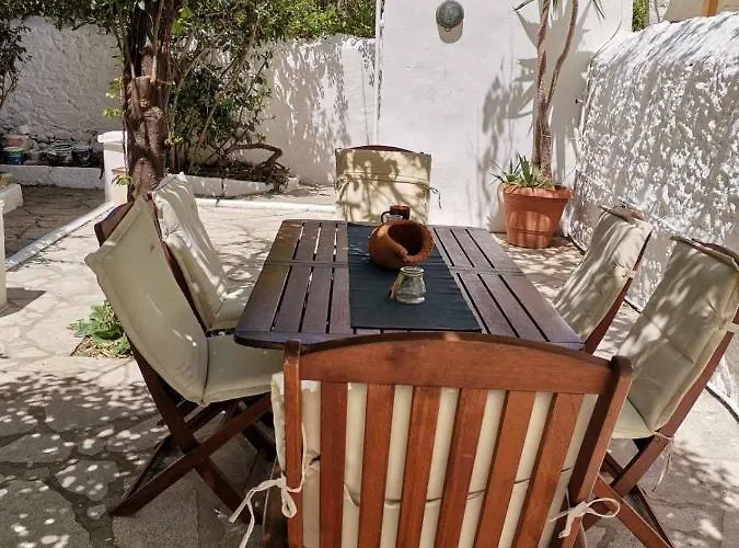 Nyaraló Giannas House